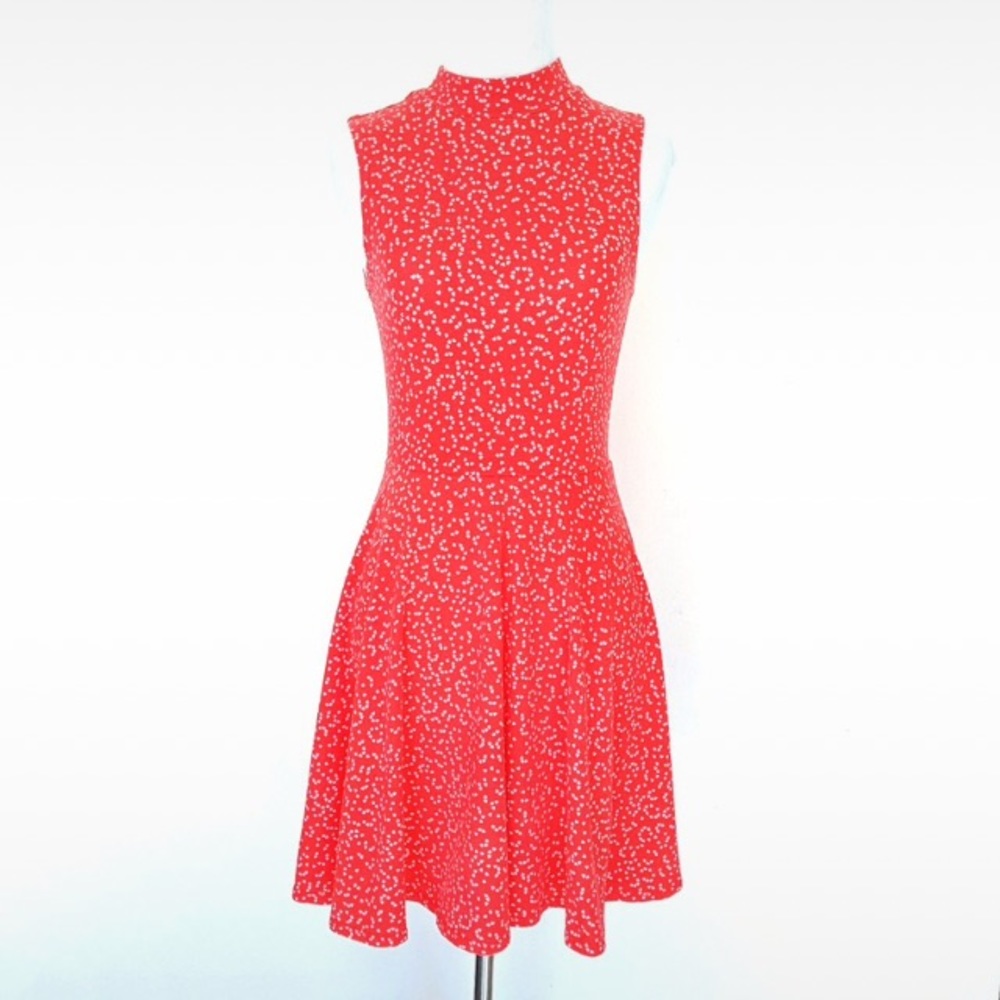 ❤️ UO Cherry Hearts Cutout Sundress